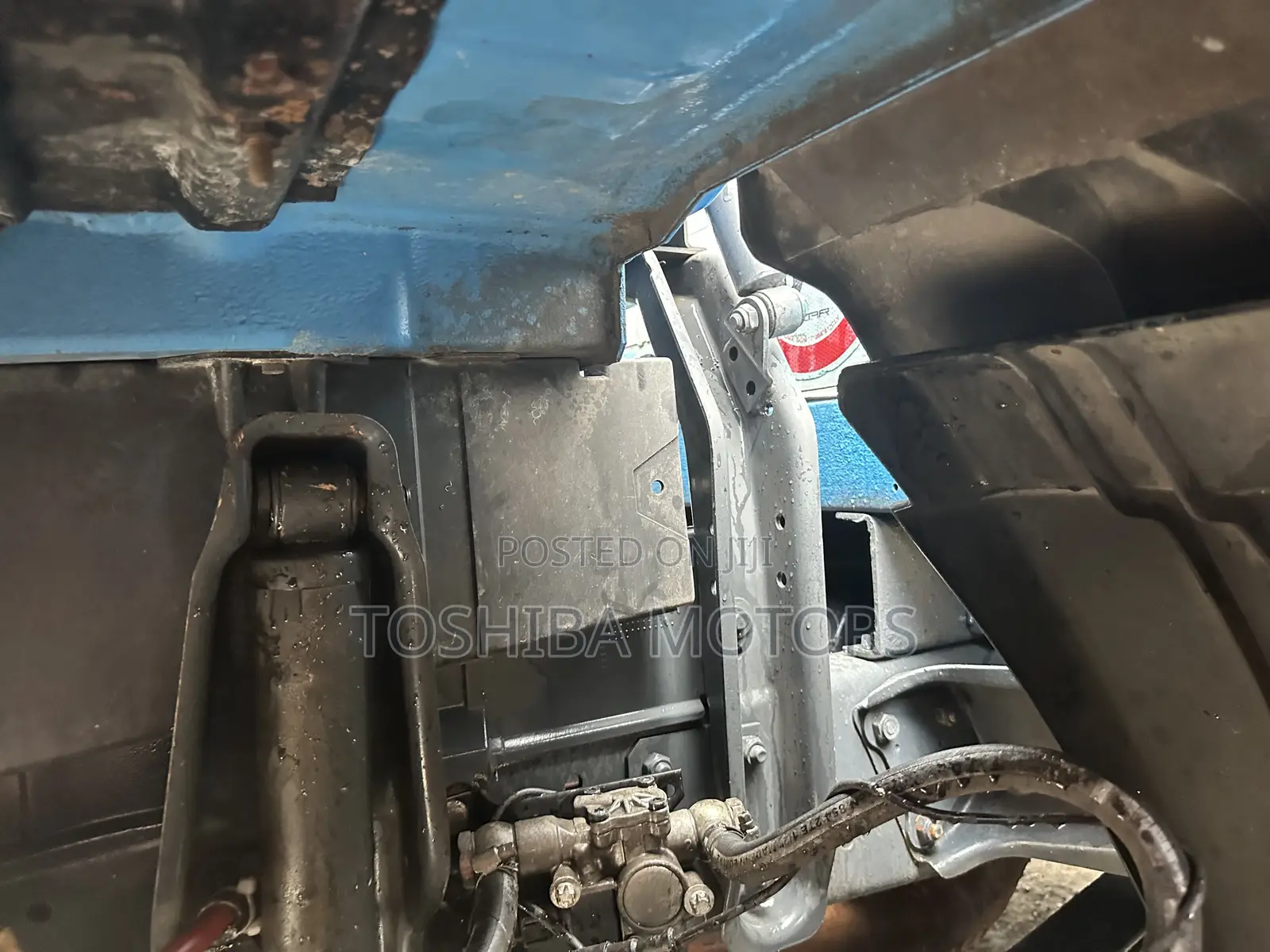 Mercedes Benz 8 Bolts