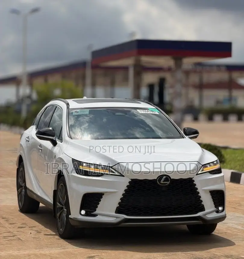 Lexus RX 350 F SPORT Design AWD 2025 White