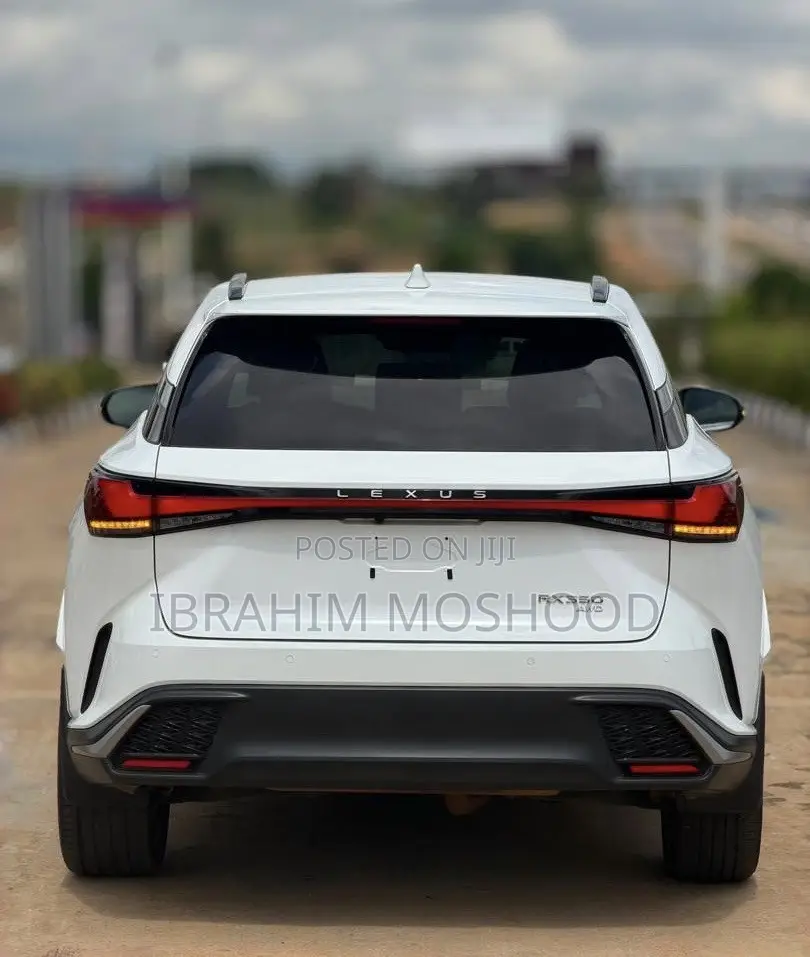 Lexus RX 350 F SPORT Design AWD 2025 White