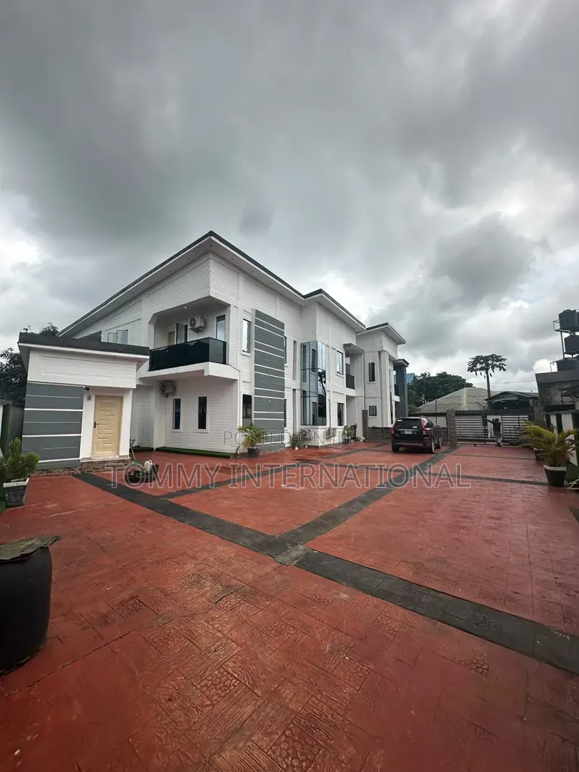 Furnished 5bdrm Duplex in Port-Harcourt for sale