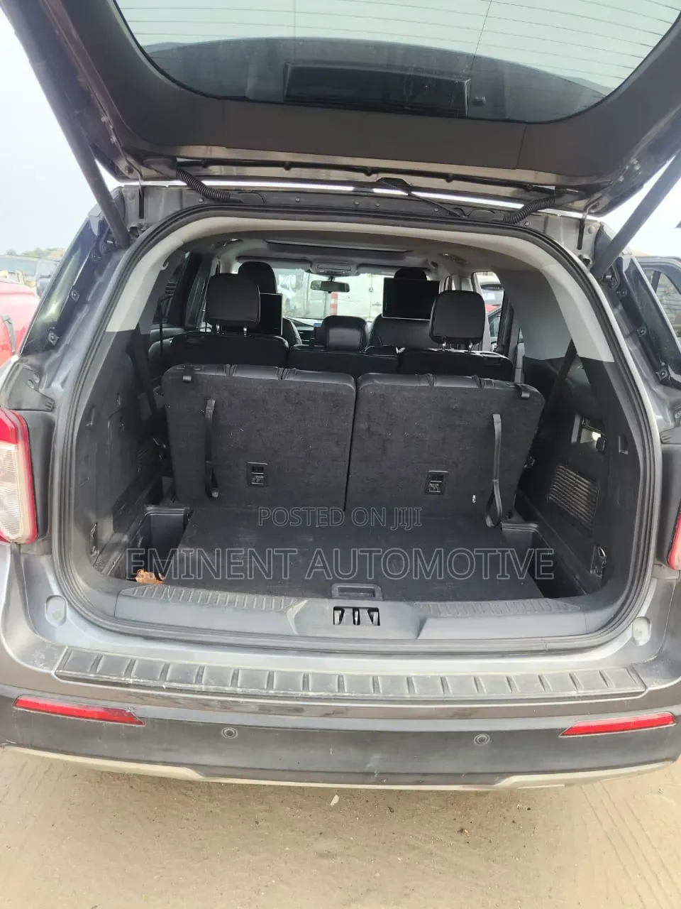Ford Explorer 2022 Gray