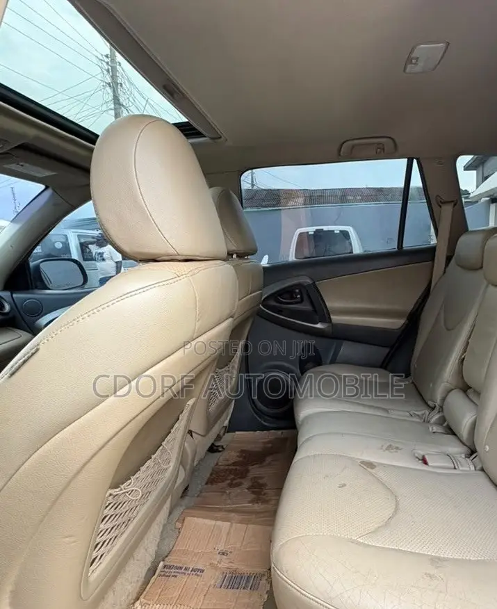 Toyota RAV4 3.5 Limited 2011 Green
