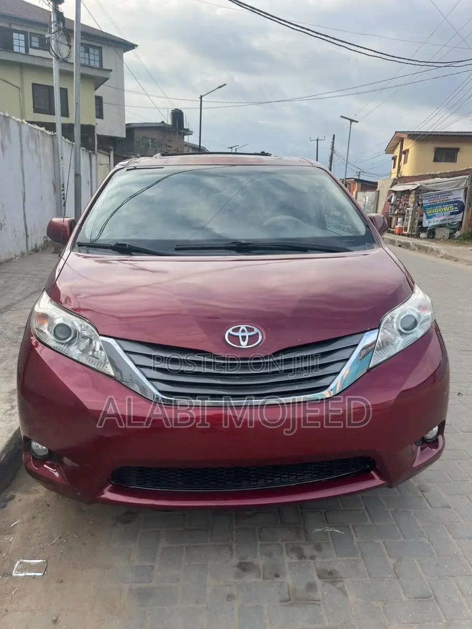 Toyota Sienna XLE 7 Passenger 2012 Red