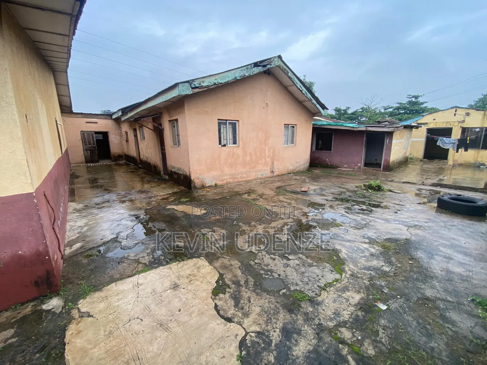 Blocks of Offices at Sabo Road Ikorodu