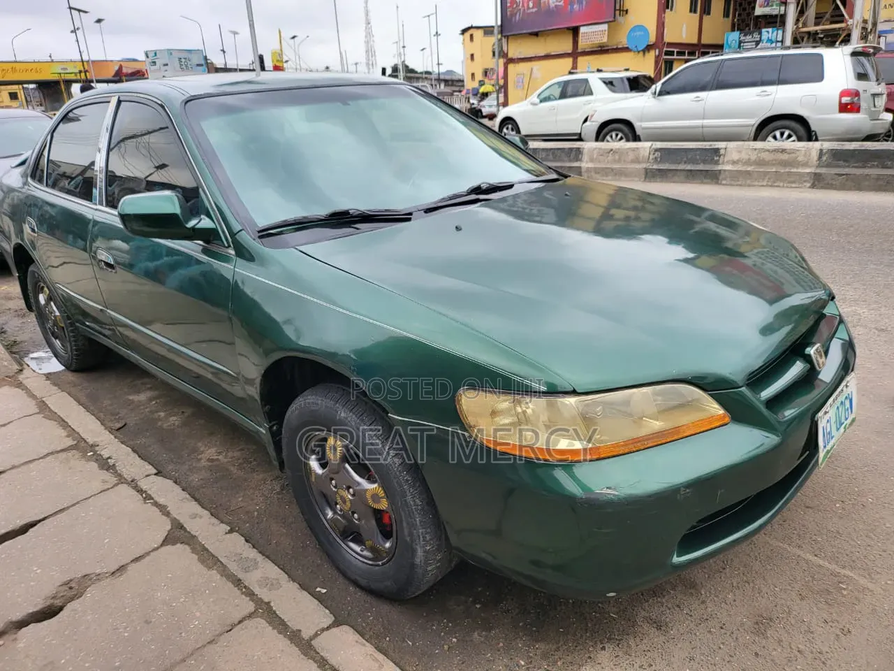 Honda Accord 2001 Green