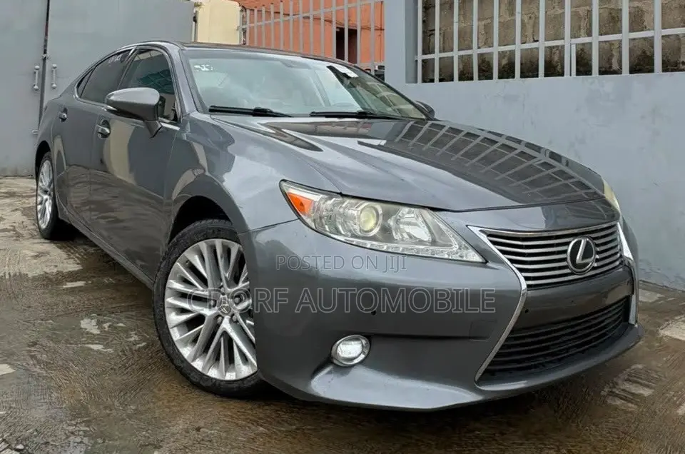 Lexus ES 350 FWD 2014 Gray