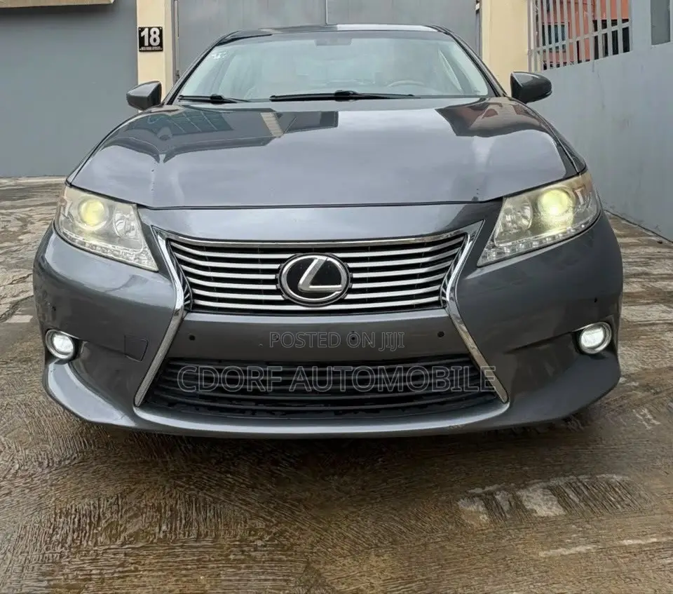 Lexus ES 350 FWD 2014 Gray
