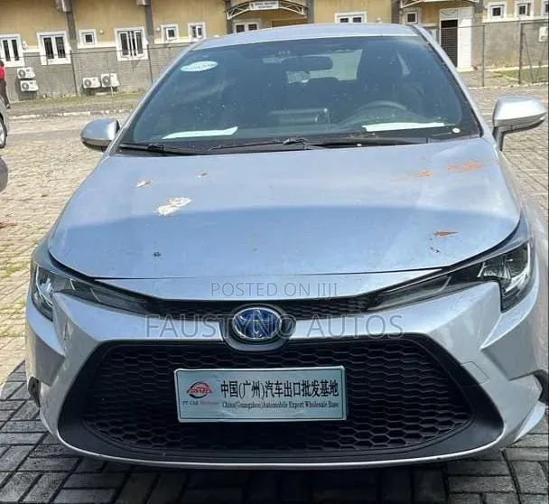 Toyota Corolla 2020 Silver