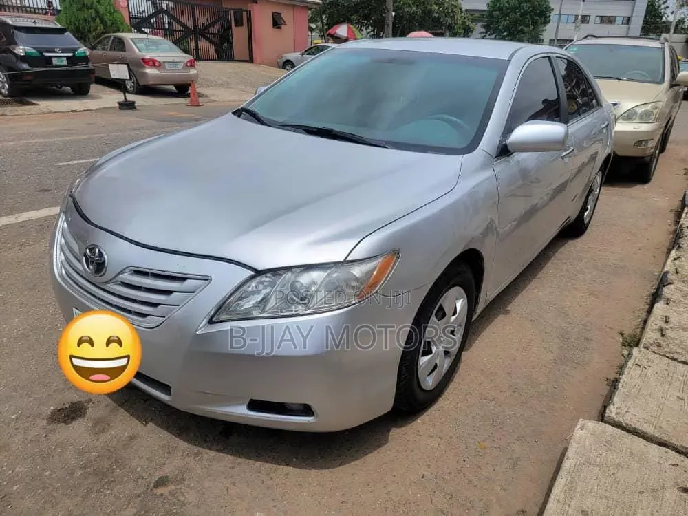 Toyota Camry 2009 Silver