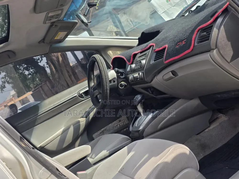 Honda Civic 2008 Silver