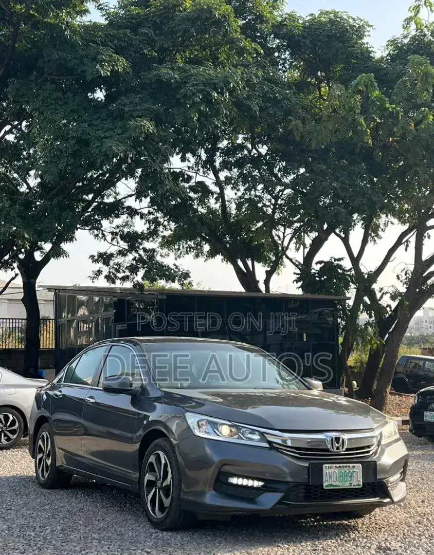 Honda Accord EX-L 4dr Sedan FWD (2.4L 4cyl 2A) 2016 Gray