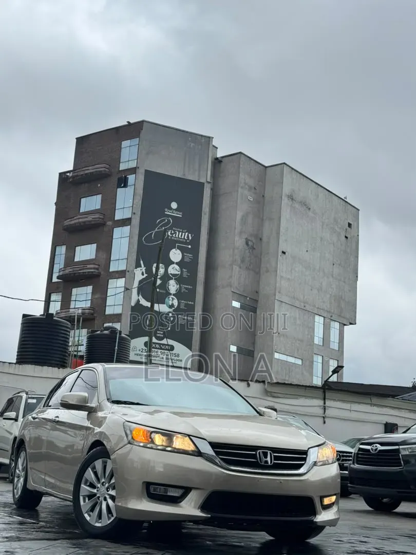 Honda Accord 2013 Gold