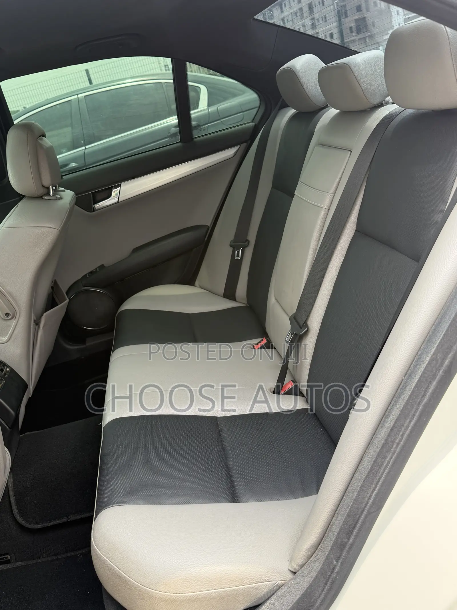 Mercedes-Benz C300 Sport Sedan RWD (3.0L 6cyl 6M) 2009 White