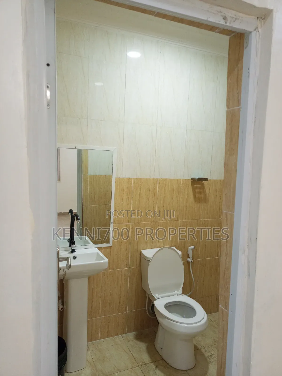2bdrm Apartment in Mutual Garden Estate for rent