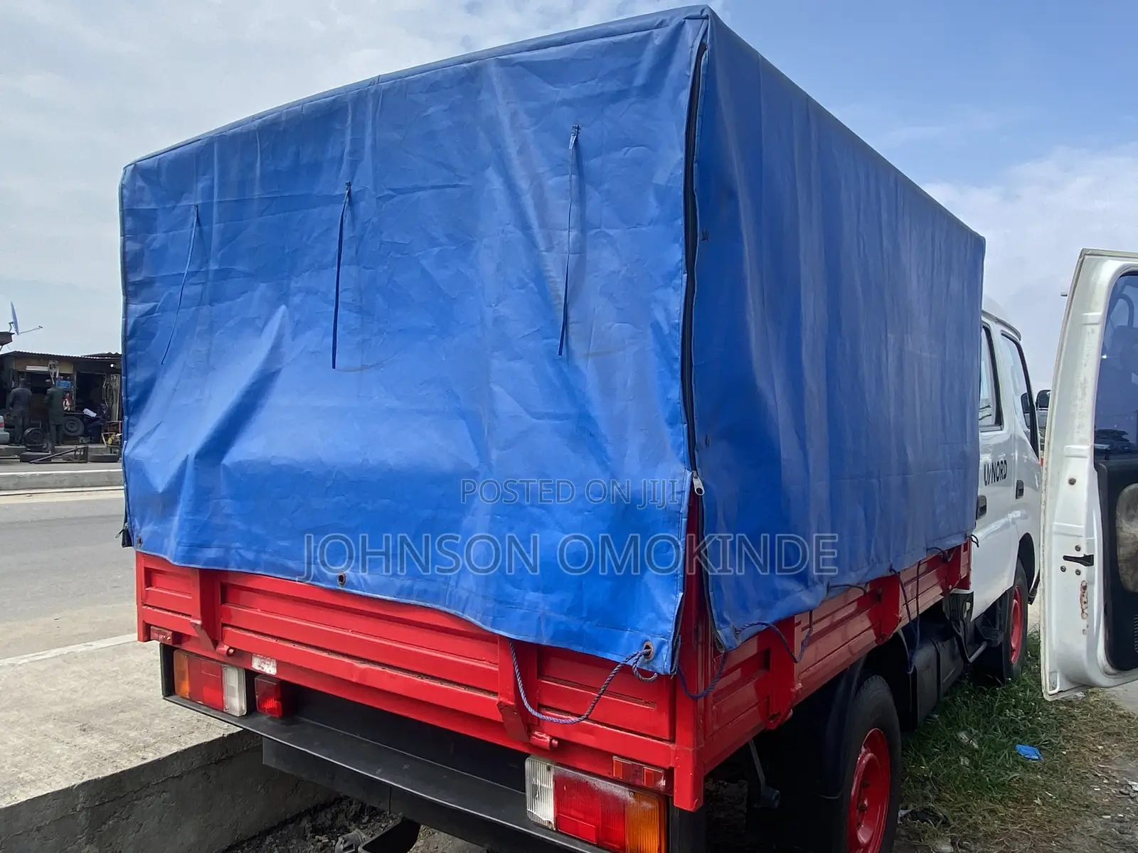 Toyota Dyna Double Cabin Pickup/Tarpaulin Back