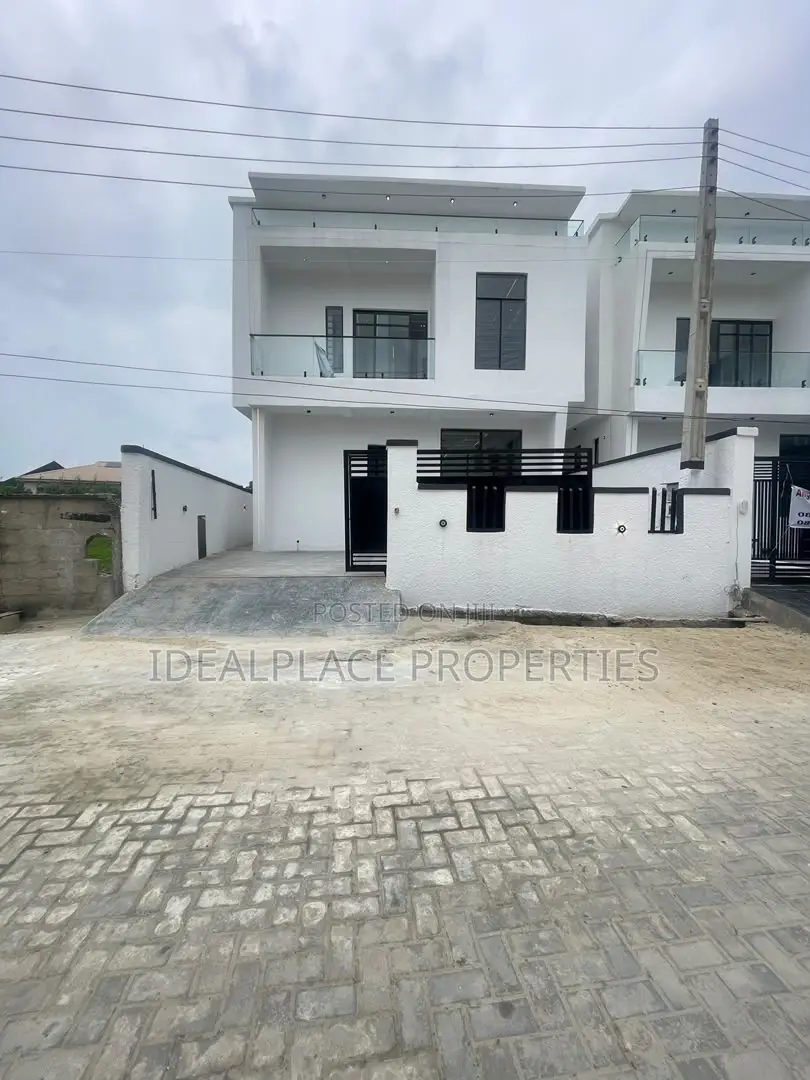 4bdrm Duplex in Sangotedo for sale
