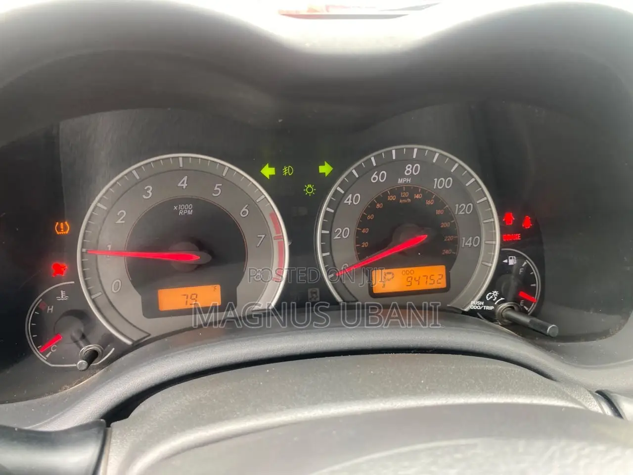 Toyota Corolla S 4dr Sedan (1.8L 4cyl 4A) 2010 Gray