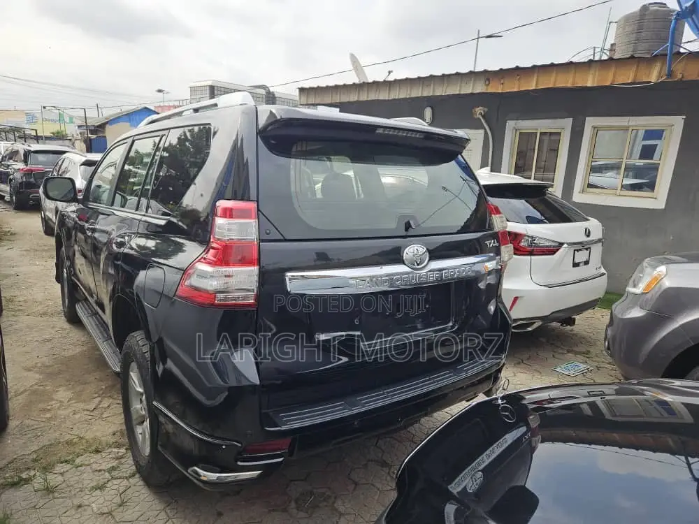 Toyota Land Cruiser Prado 4.0 Petrol TX-L 2015 Black