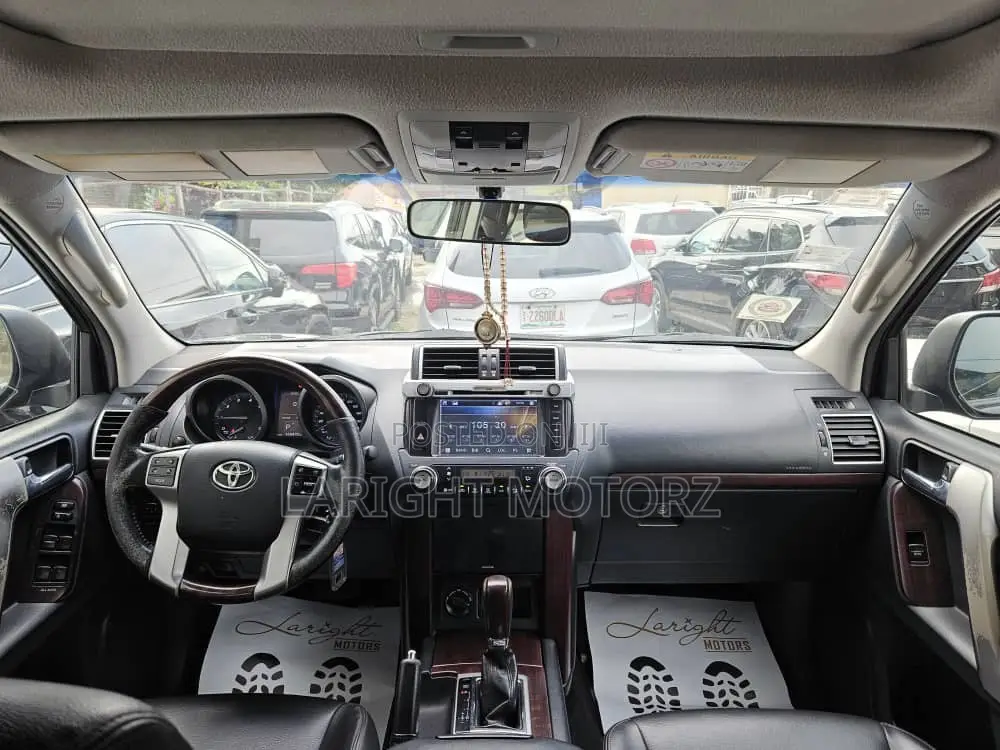 Toyota Land Cruiser Prado 4.0 Petrol TX-L 2015 Black