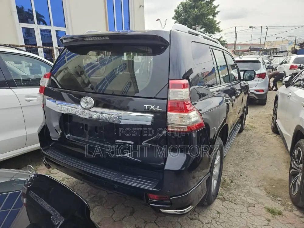Toyota Land Cruiser Prado 4.0 Petrol TX-L 2015 Black