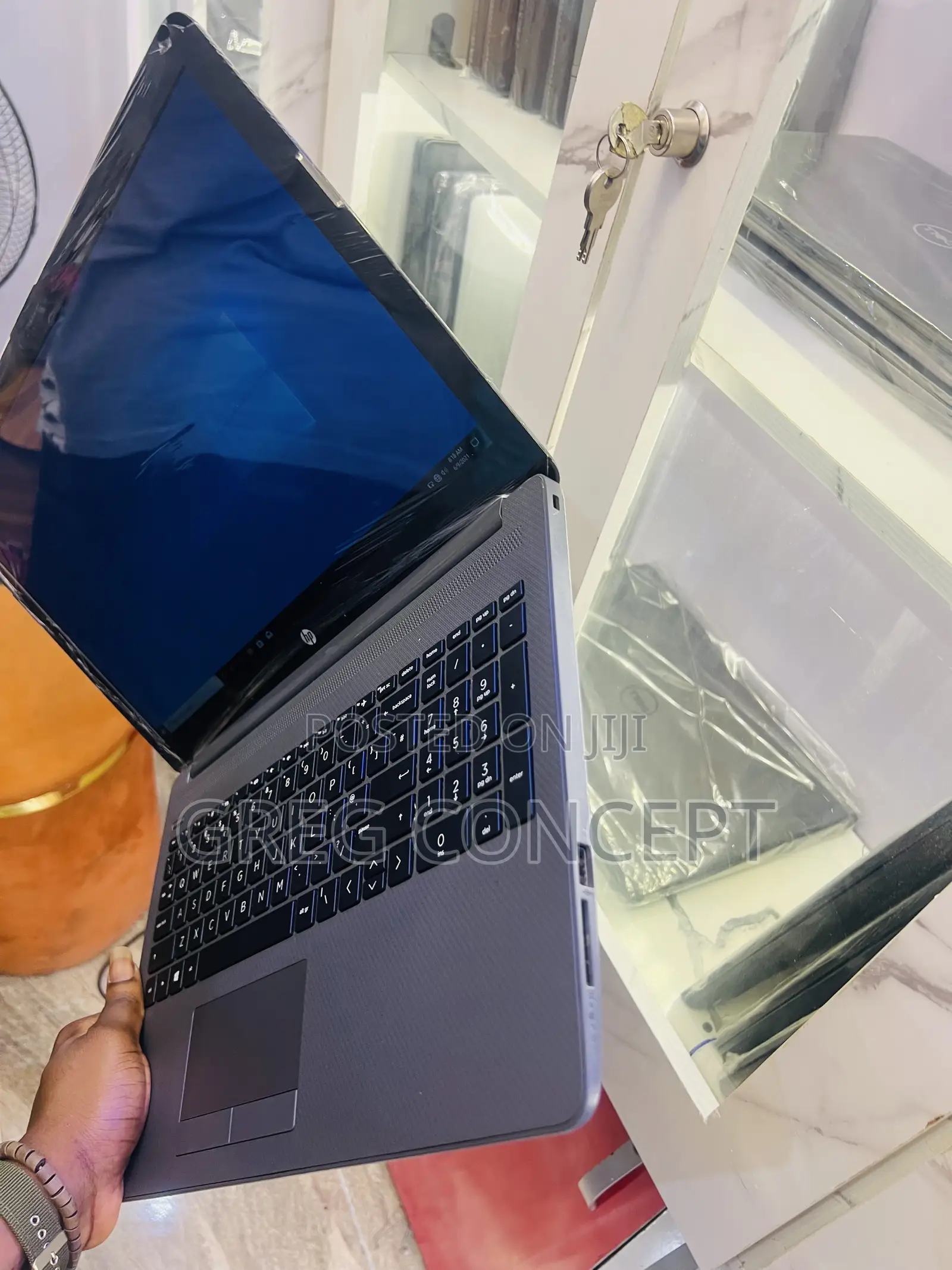 Laptop HP 255 G8 8GB AMD Ryzen SSD 256GB