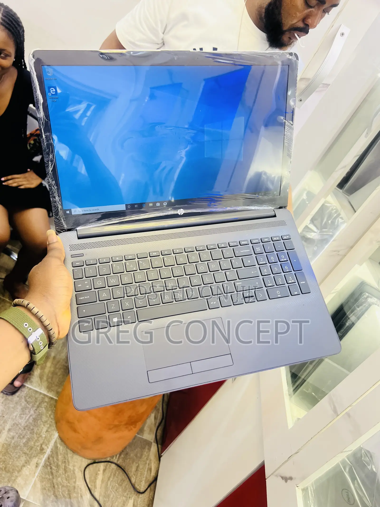 Laptop HP 255 G8 8GB AMD Ryzen SSD 256GB