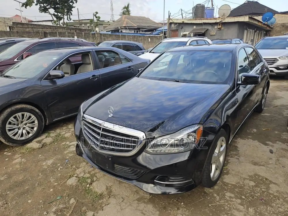 Mercedes-Benz E350 Base 4Matic Sedan AWD (3.5L 6cyl 7A) 2015 Black