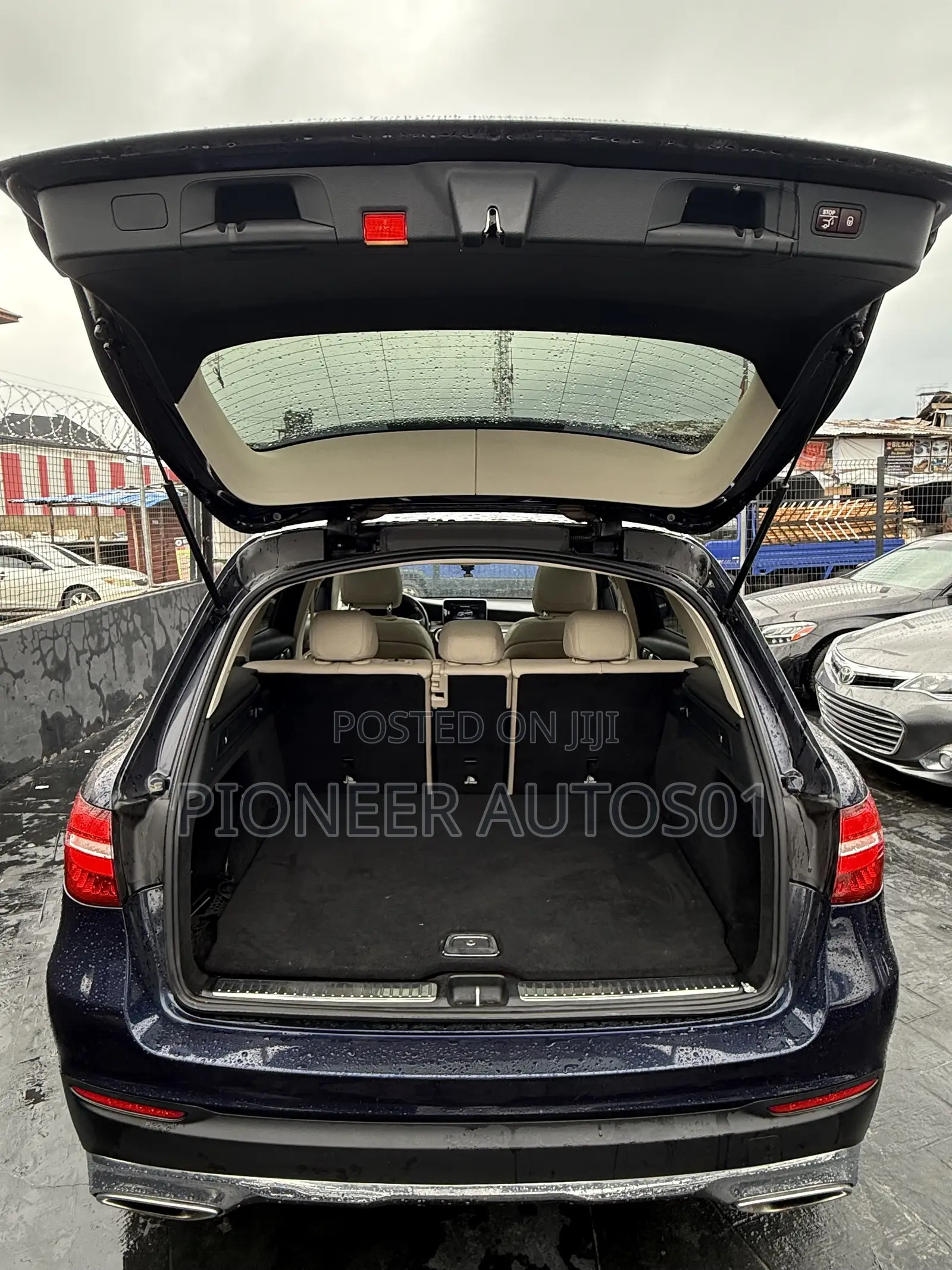 Mercedes-Benz GLC-Class 2016 Blue
