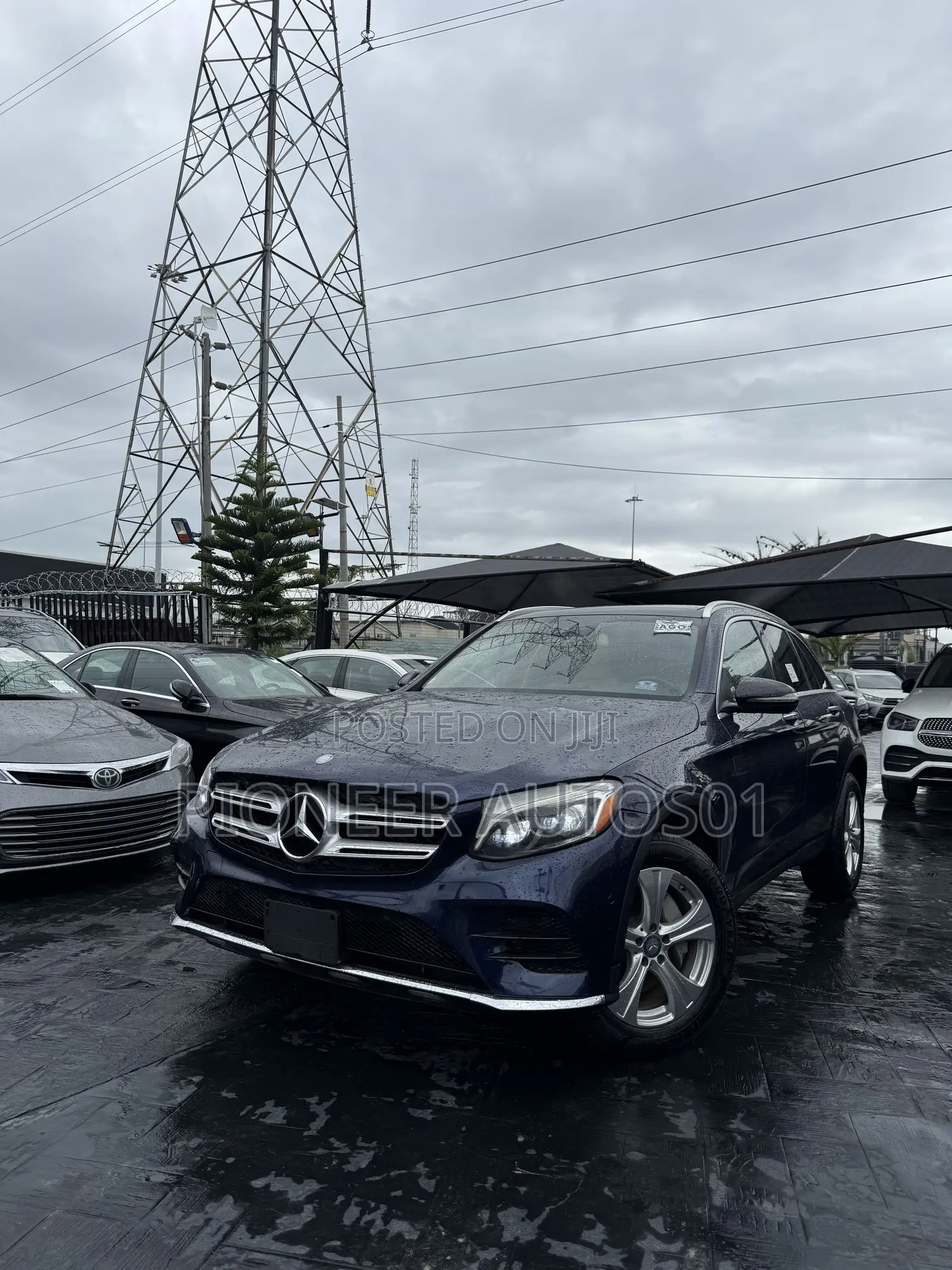 Mercedes-Benz GLC-Class 2016 Blue