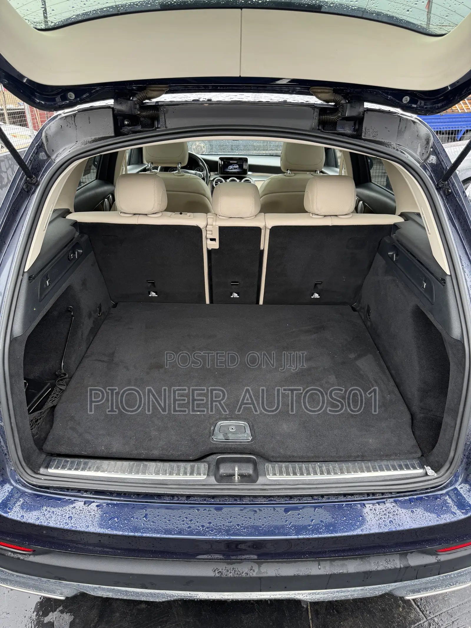 Mercedes-Benz GLC-Class 2016 Blue