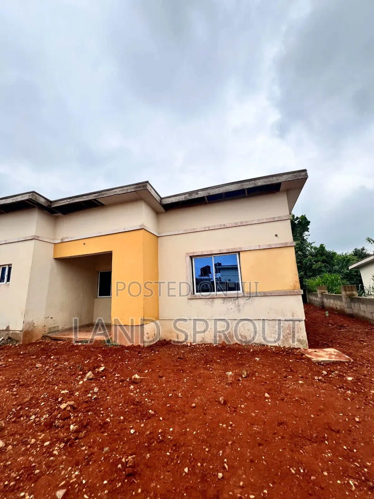 2bdrm Block of Flats in Obafemi-Owode for sale
