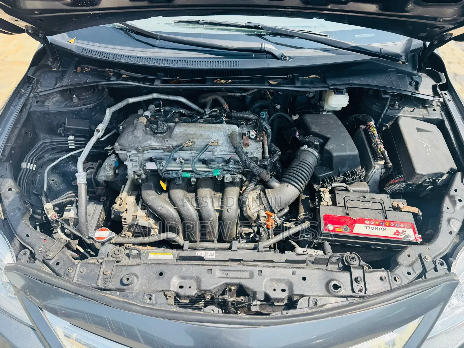 Toyota Corolla 2010 Gray