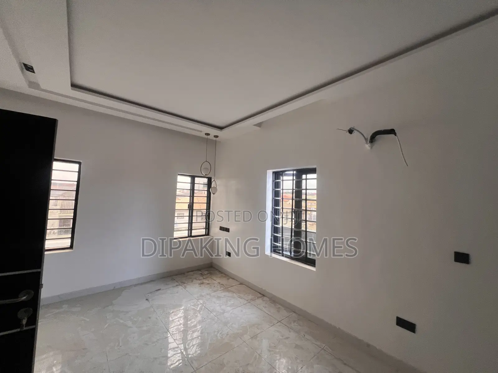 4bdrm Duplex in Magodo for sale