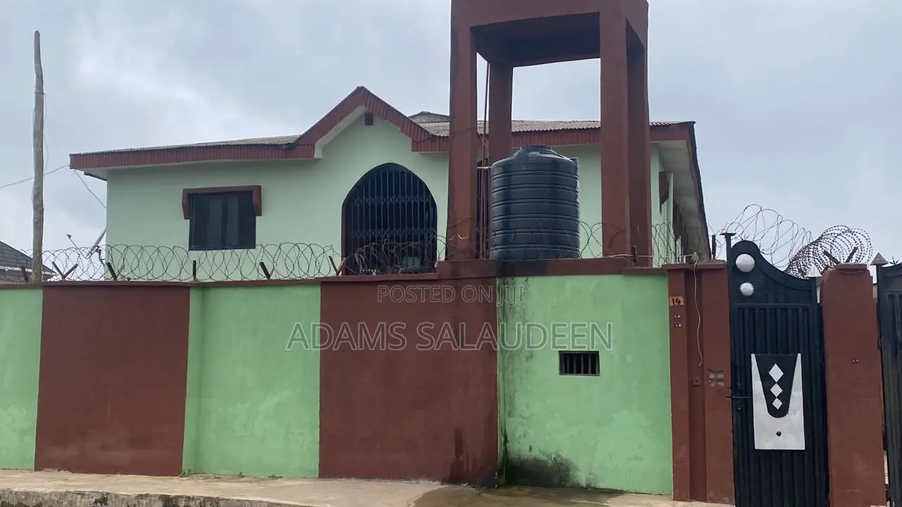 Furnished 3bdrm Block of Flats in Agbado for sale