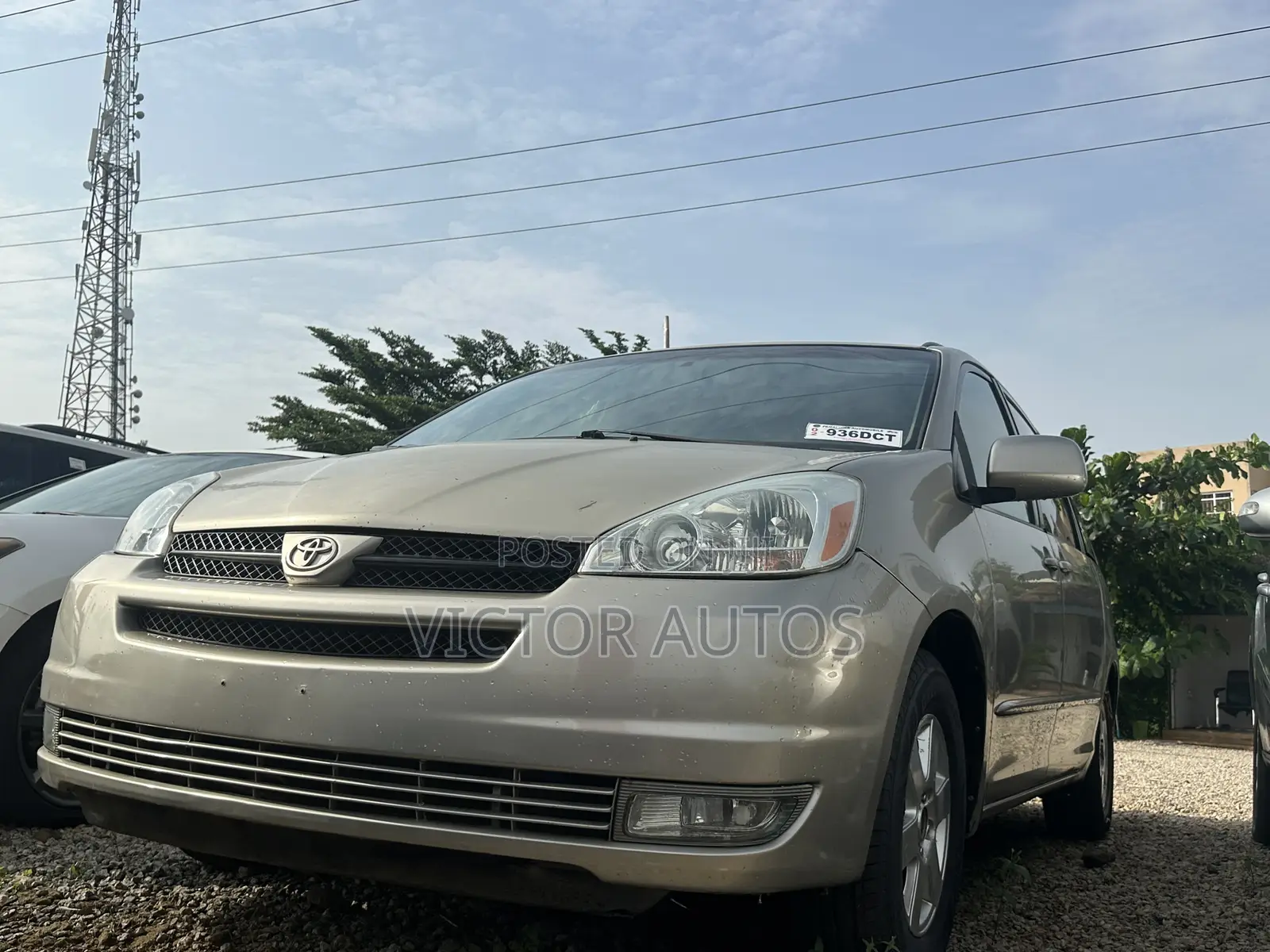 Toyota Sienna 2006 Gold