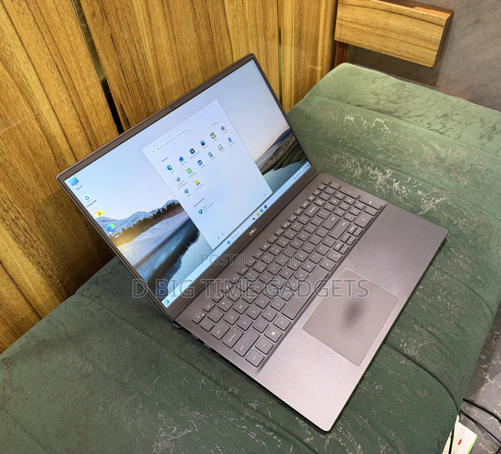 Laptop Dell Vostro 15 5501 16GB Intel Core i7 SSD 512GB
