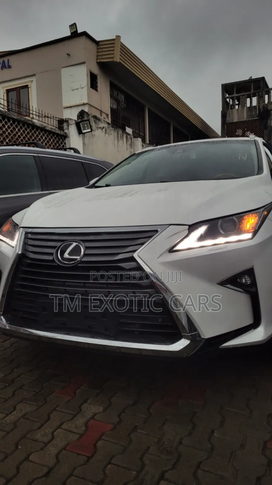 Lexus RX 350 AWD 2017 White