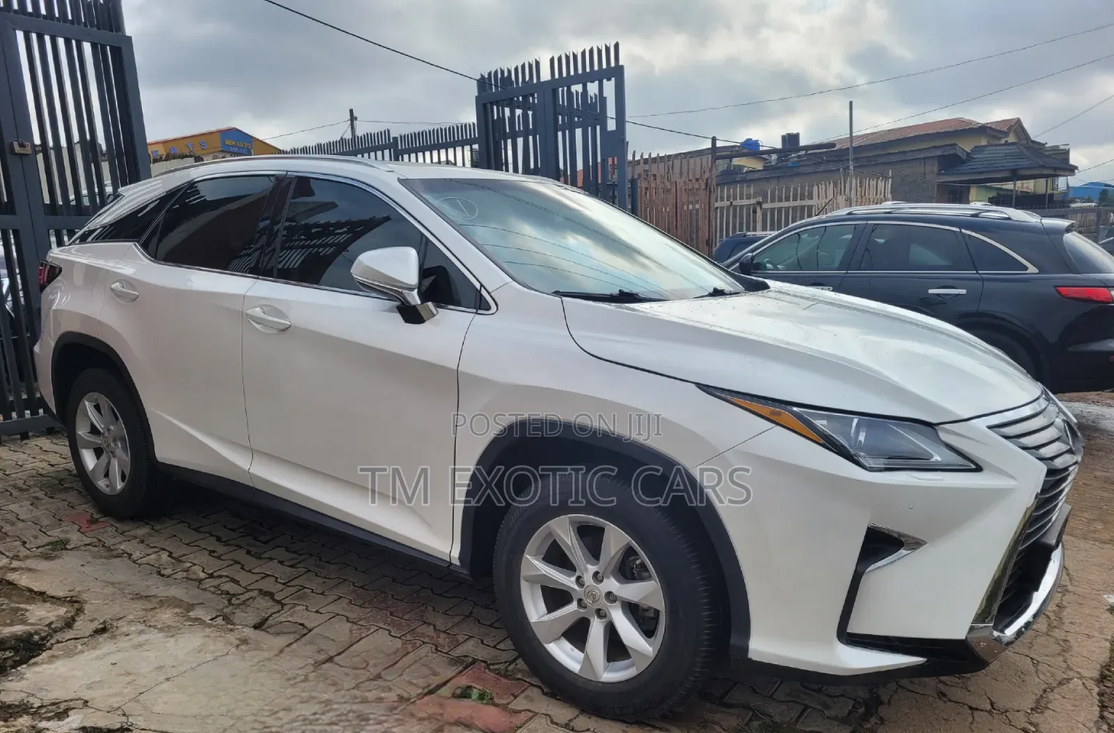 Lexus RX 350 AWD 2017 White