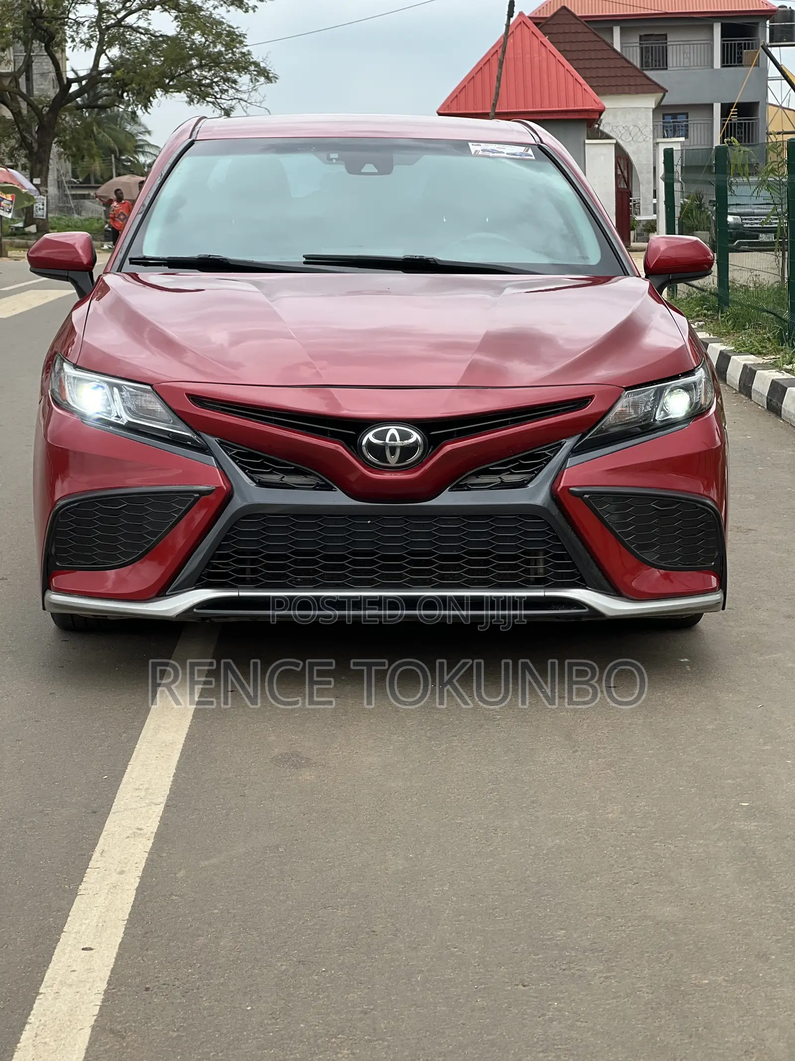 Toyota Camry 2021 Red