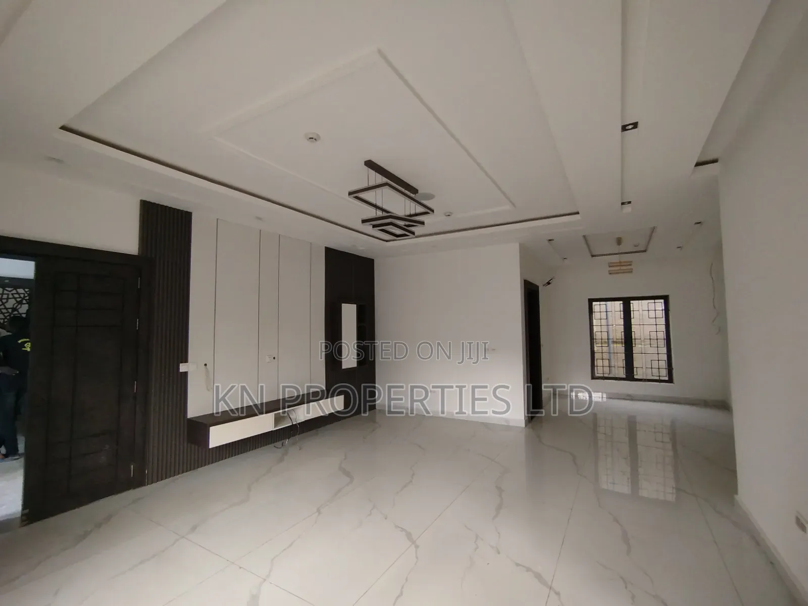 5bdrm Duplex in Asokoro for rent