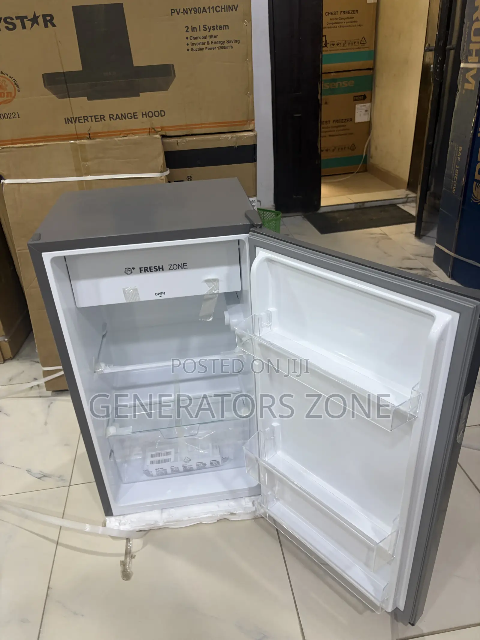 Hisense 90L Refrigerator With Freezer Compartment