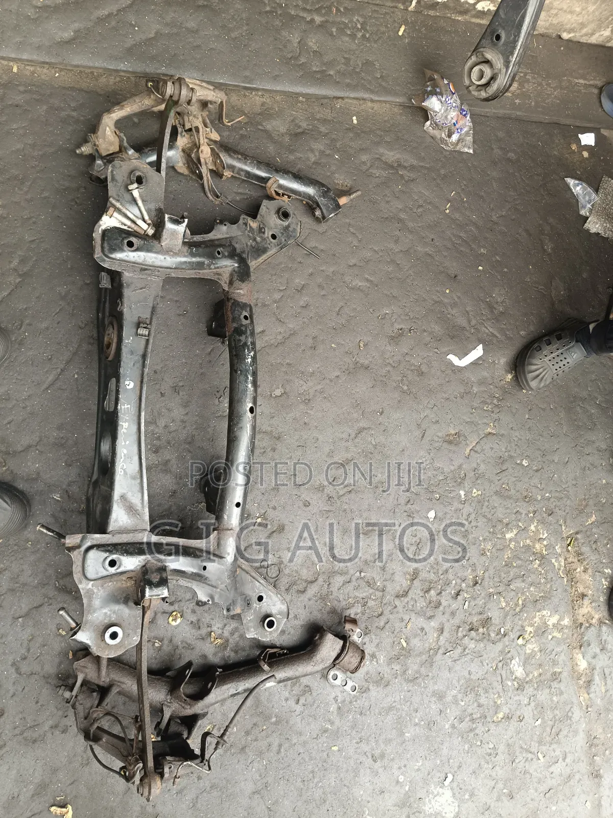 Back Beam Toyota Matrix 4X4
