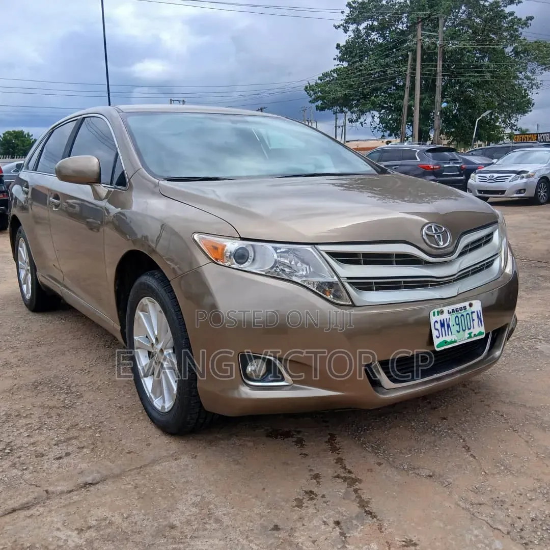 Toyota Venza Limited 2009 Gold