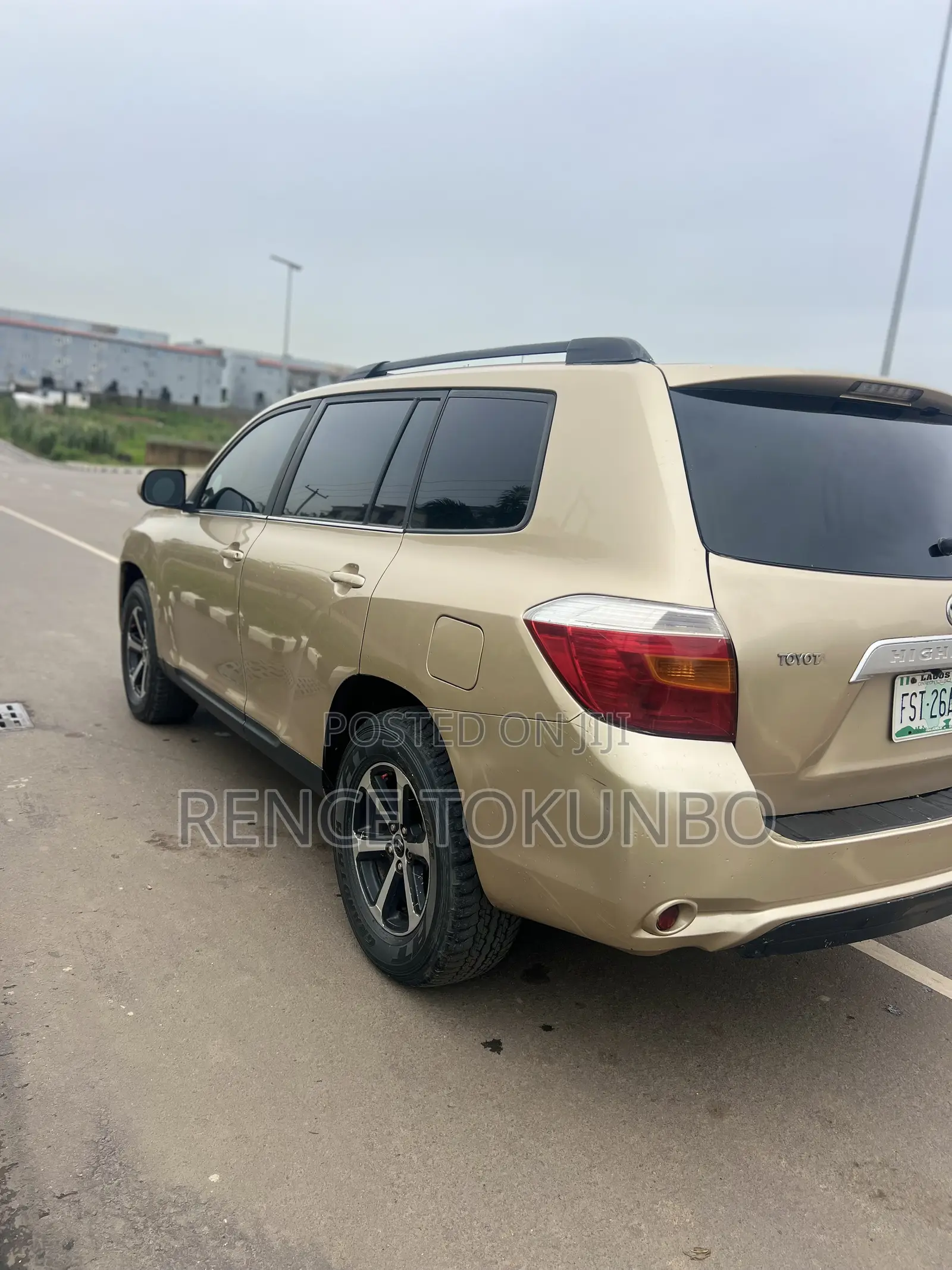 Toyota Highlander 4x4 2008 Gold