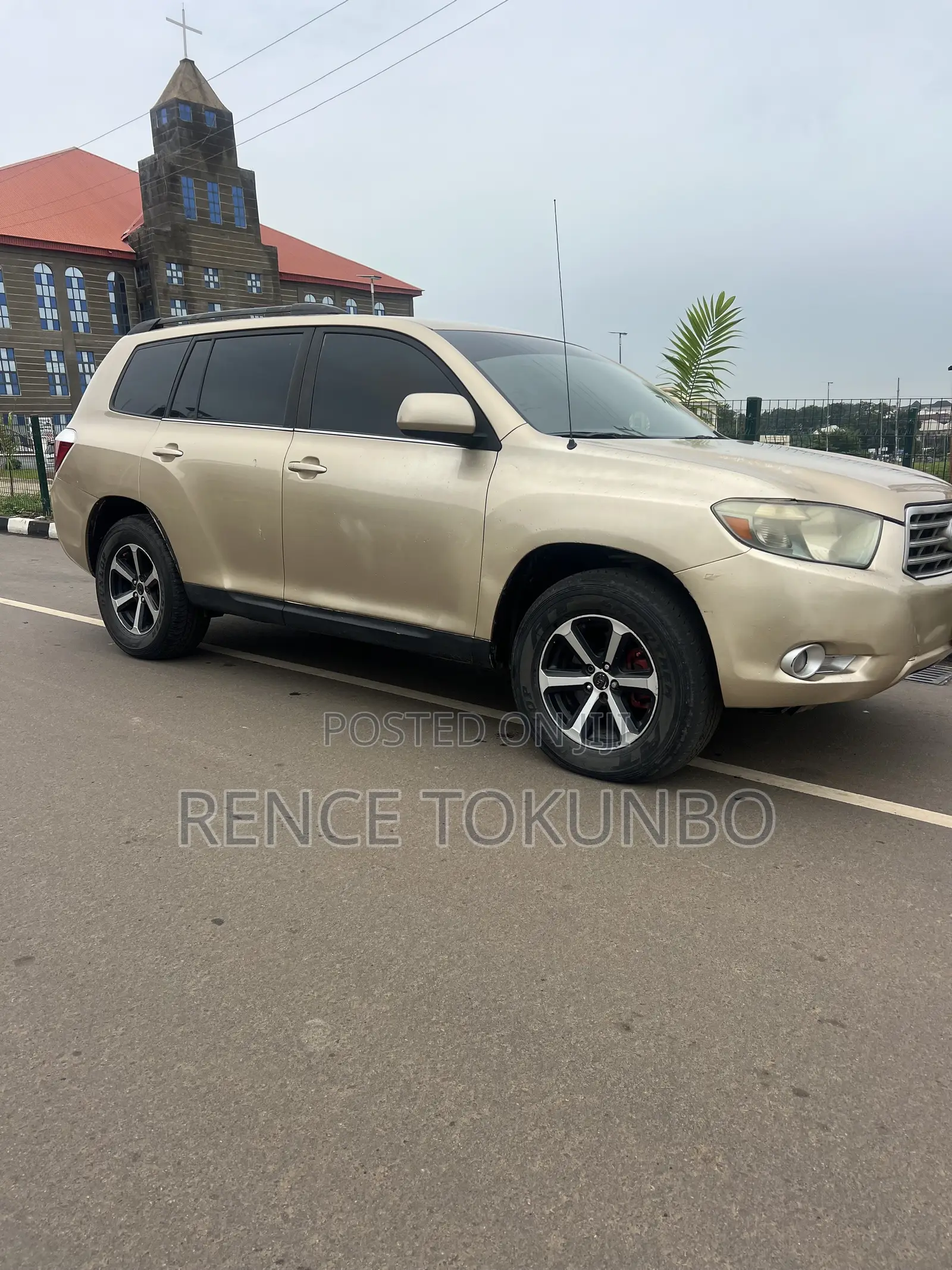 Toyota Highlander 4x4 2008 Gold