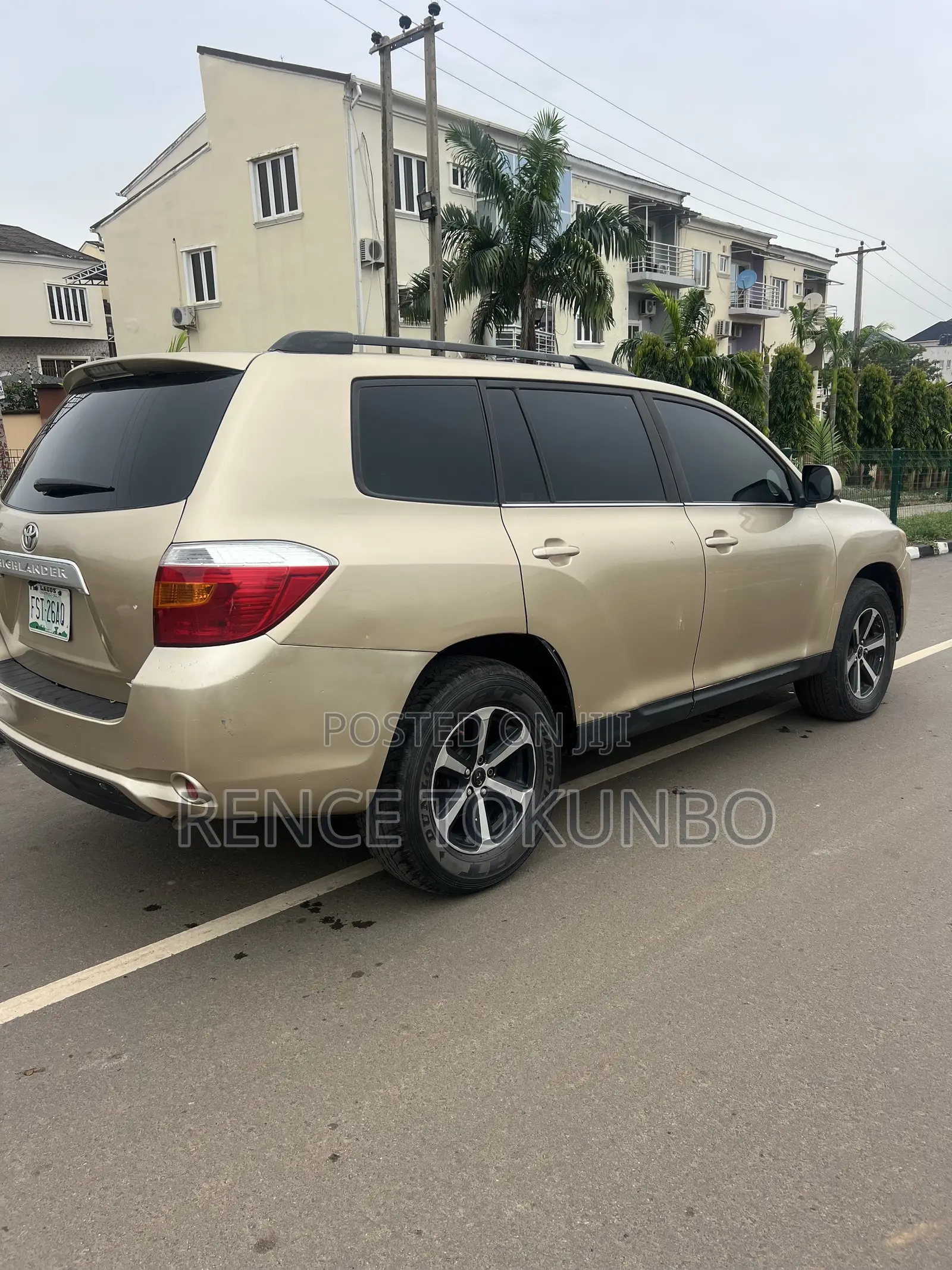 Toyota Highlander 4x4 2008 Gold