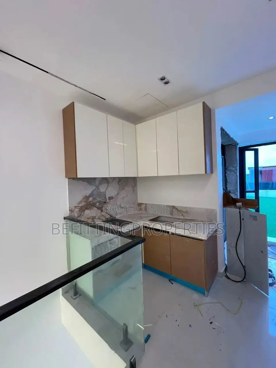 5bdrm Duplex in Lekki for sale