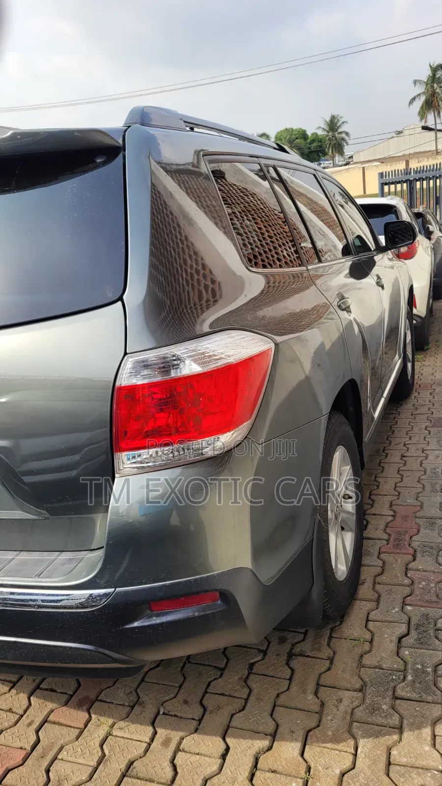 Toyota Highlander 3.5L 4WD 2013 Green