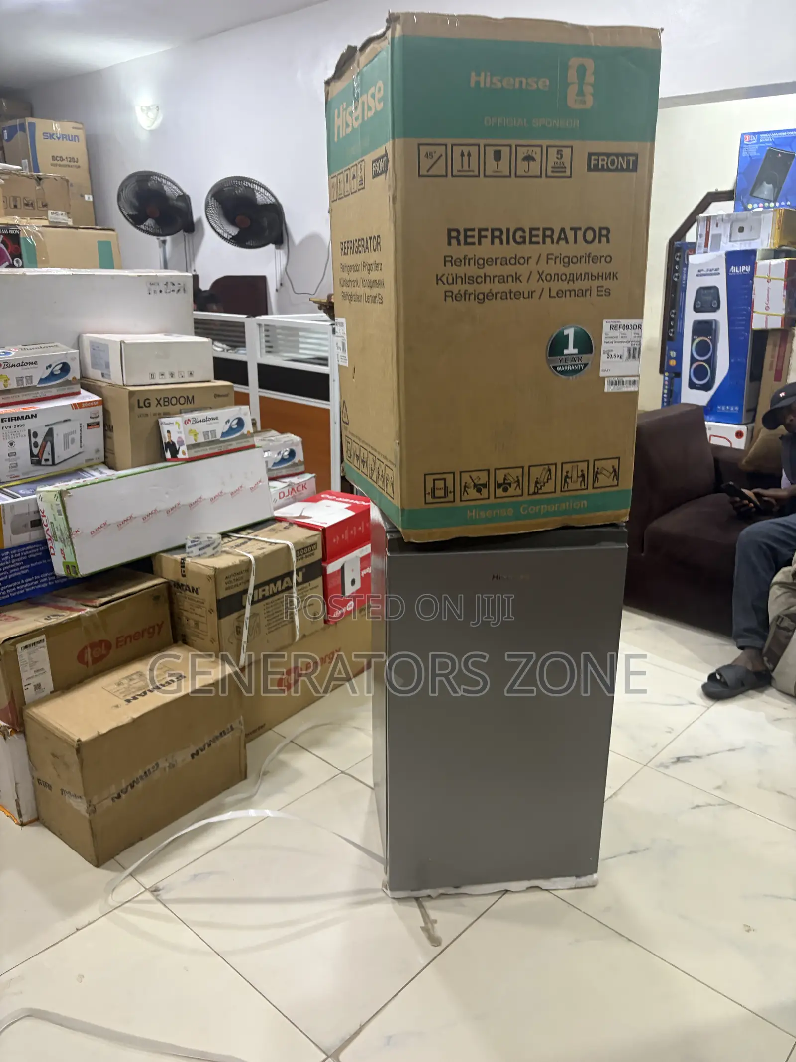 Hisense 90L Refrigerator With Separate Freezer