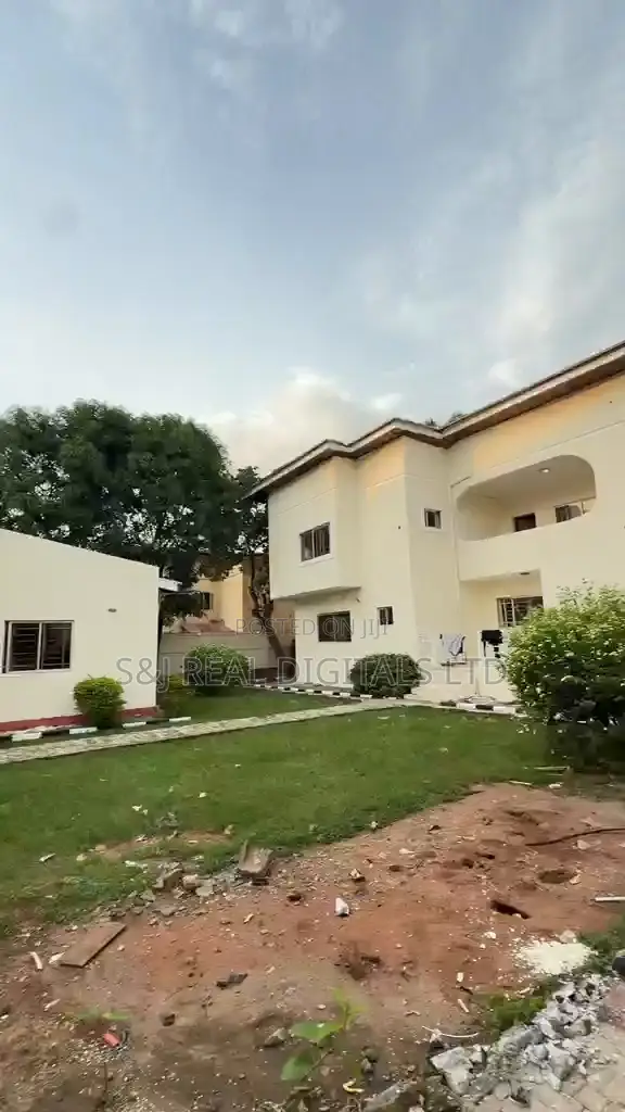 5bdrm Duplex in Maitama for rent